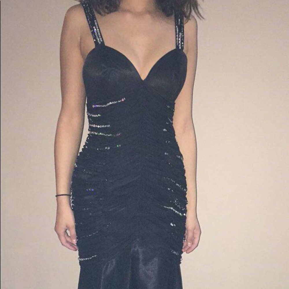 Black prom dress